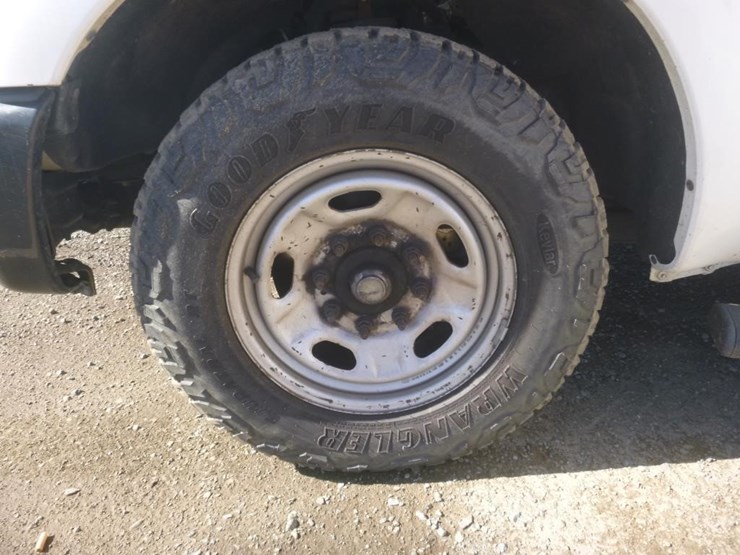 2014-ford-f250-image-16