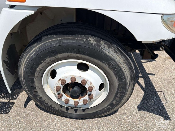 2013-international-durastar-4300-image-51