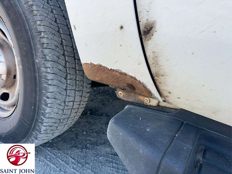2016-ford-f250-xl-image-25
