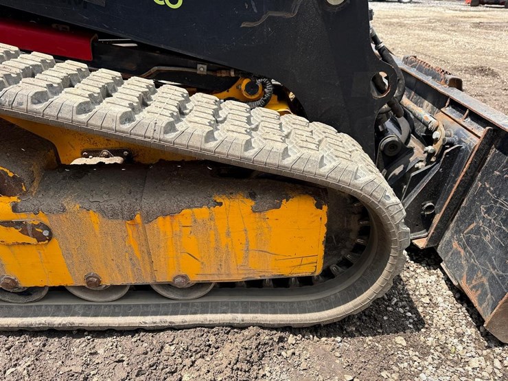 2013-jcb-190t-image-14
