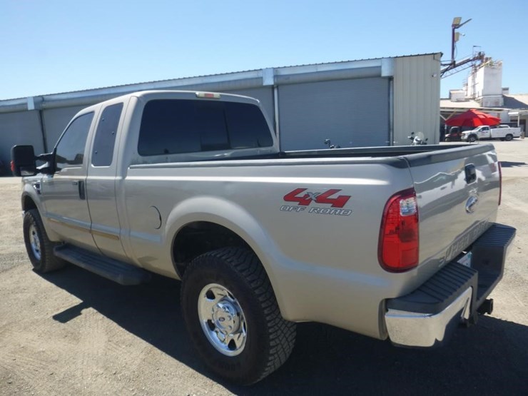 2008-ford-f250-image-4