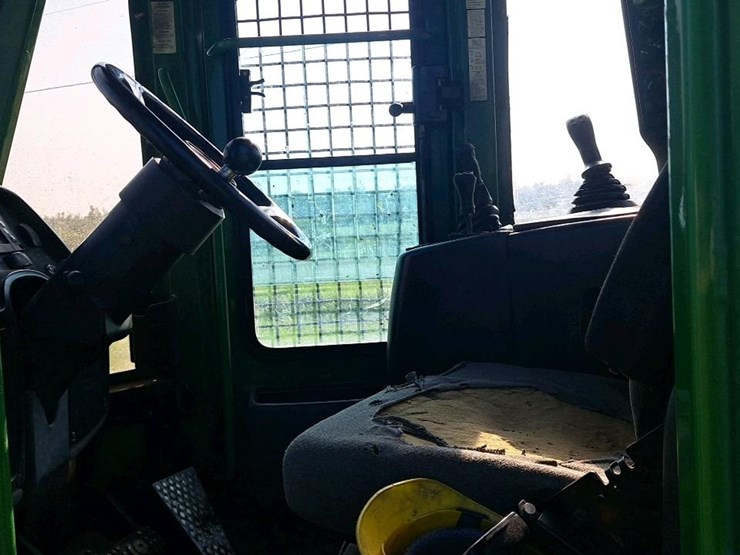 2008-deere-748h-image-13
