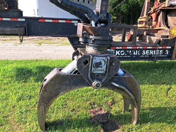 2016-deere-437e-image-27