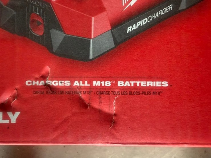 #24-•-milwaukee-rapid-charger-and-six-bay-rapid-charger-image-7