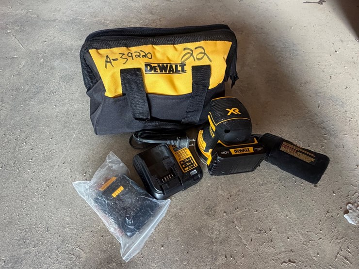 #22-•-dewalt-sander-image-2