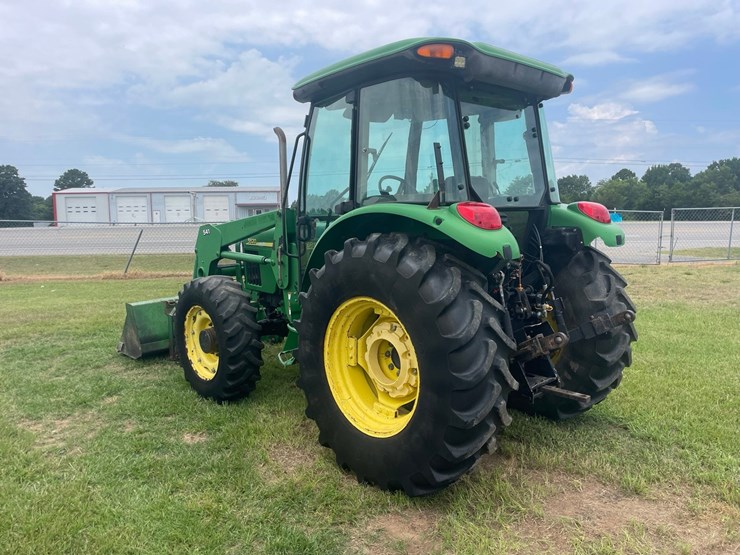 2004-john-deere-5520-image-4