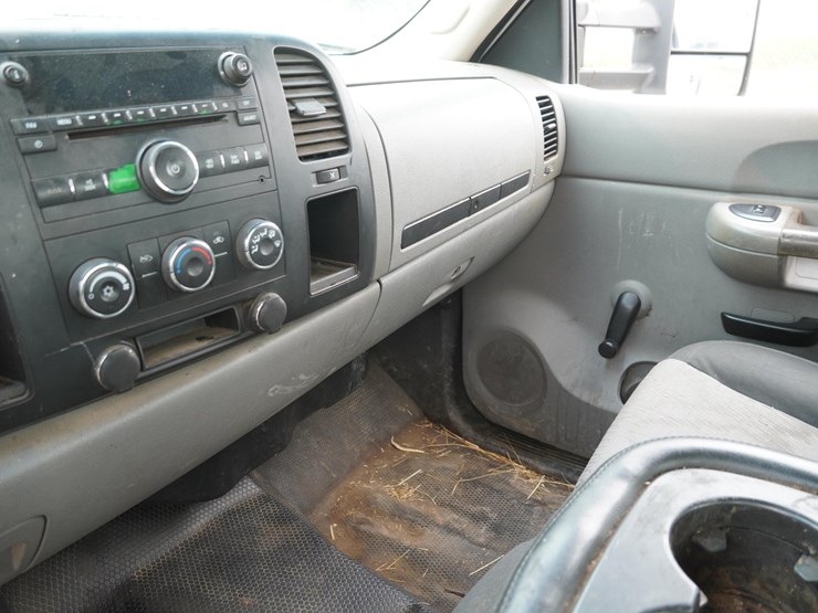 2008-chevrolet-2500-image-59
