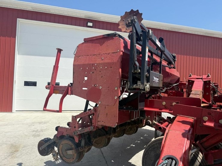 case-ih-5500-image-39