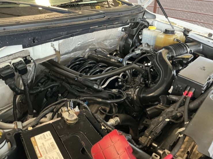 2014-ford-f150-image-13