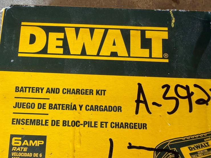 #17-•-dewalt-battery-and-charger-kit-image-3