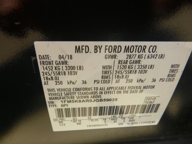 2018-ford-explorer-image-16
