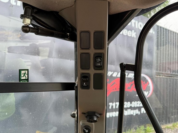 case-ih-vestrum-100-image-35