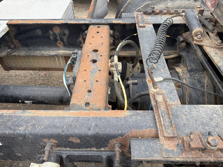 2012-international-transtar-8600-image-15
