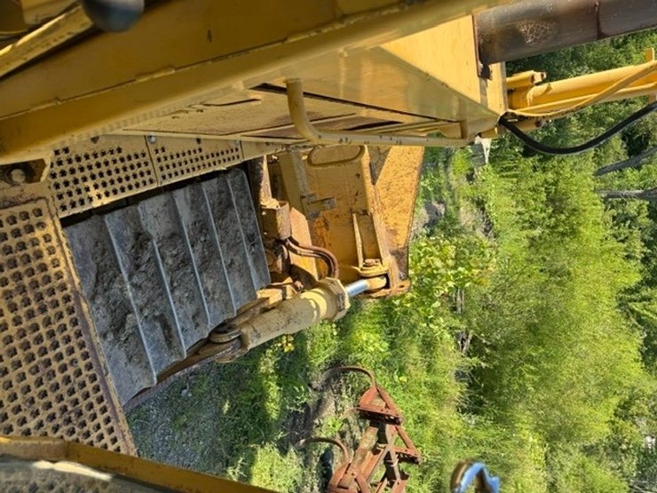 1991-caterpillar-d8n-image-28