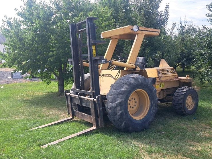 #105-•-1992-mastercraft-mc.645fw.2-forklift-image-1