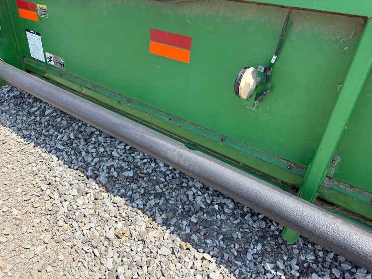 john-deere-630f-image-18