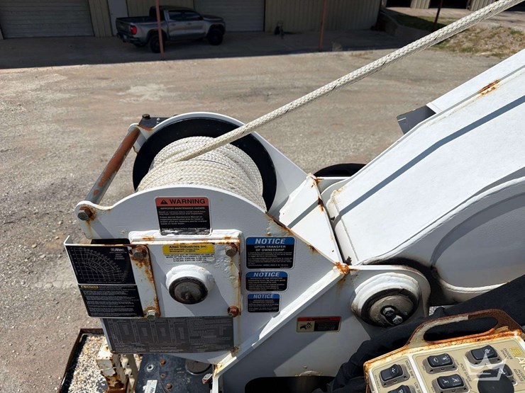 2019-international-durastar-4300-image-13
