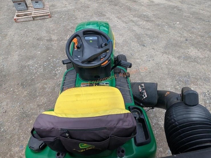 john-deere-x300-image-9