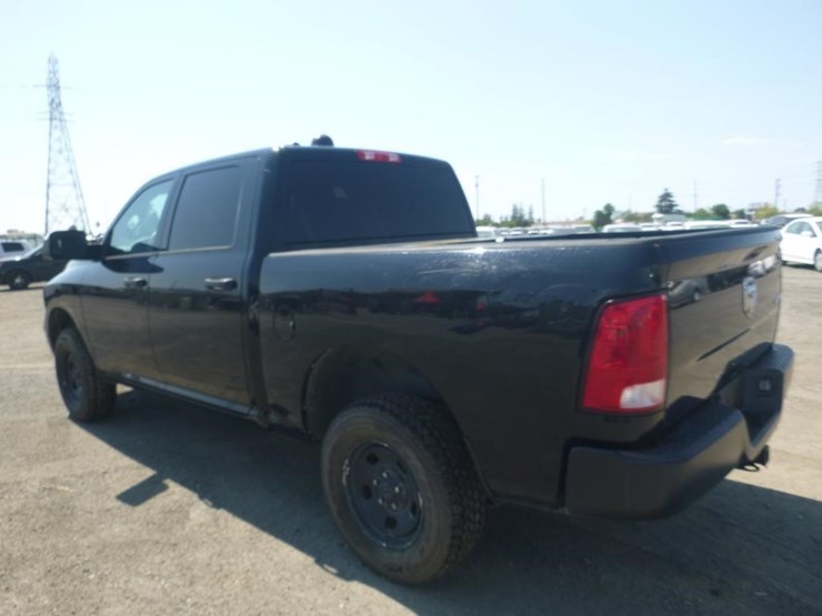 2014-dodge-1500-image-5