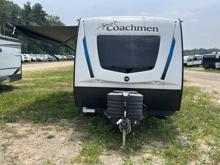 #143-•-2024-forest-river-coachmen-freedom-express-ultra-lite-246rks-camper-image-3