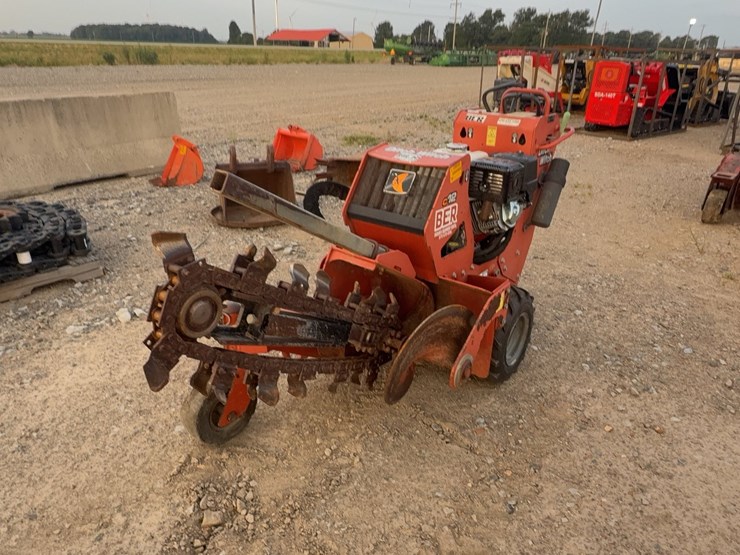 ditch-witch-c12-image-1