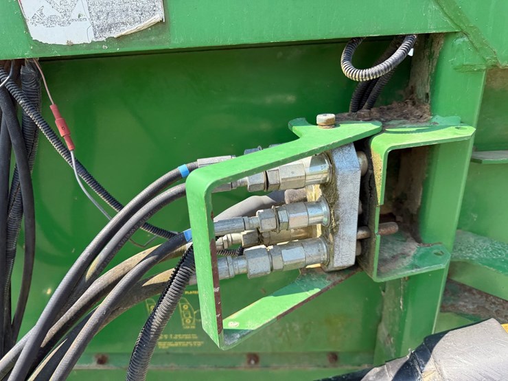john-deere-30-image-14
