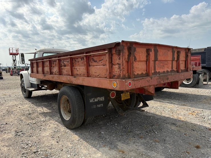 1971-international-loadstar-image-6