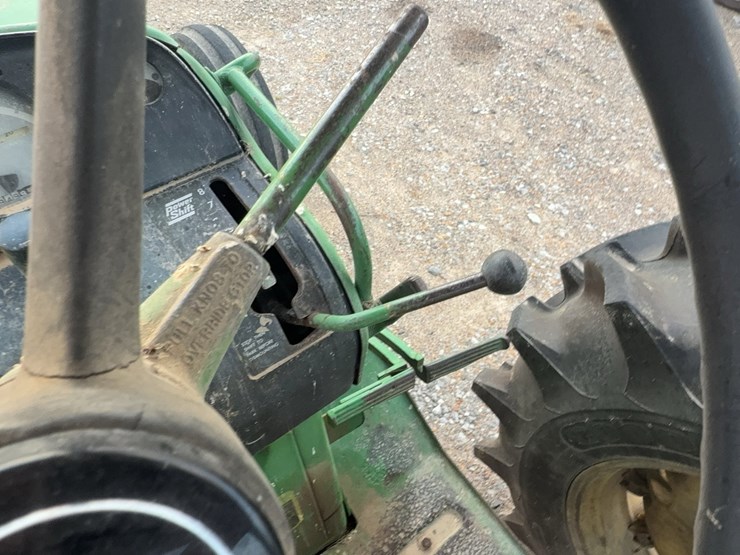 john-deere-4020-image-56
