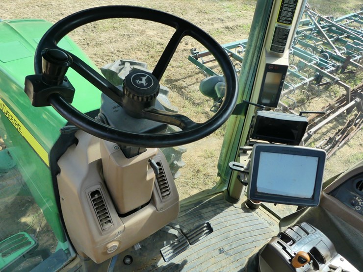 2008-john-deere-8430-image-17