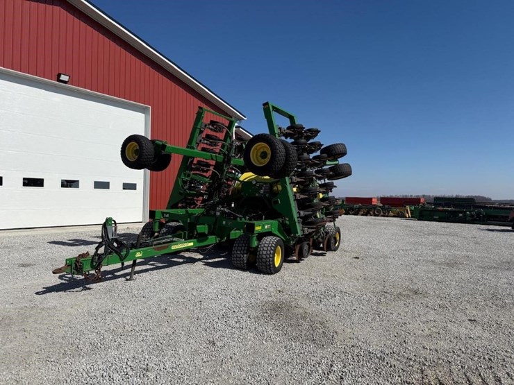 2015-john-deere-1990-image-1