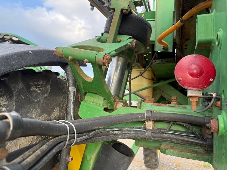 2002-john-deere-4710-image-13