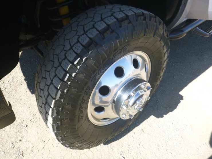 1999-dodge-ram-3500-image-13