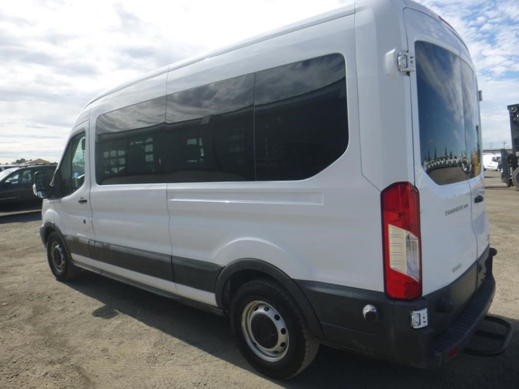 2017-ford-transit-image-4
