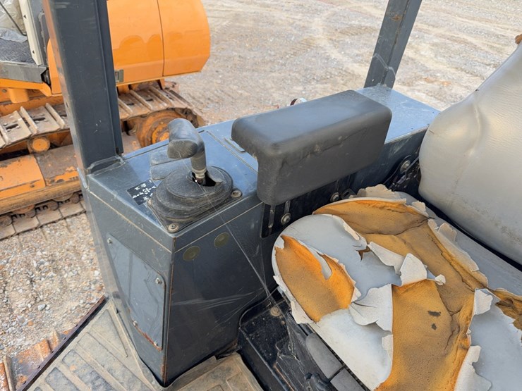 deere-450j-image-40