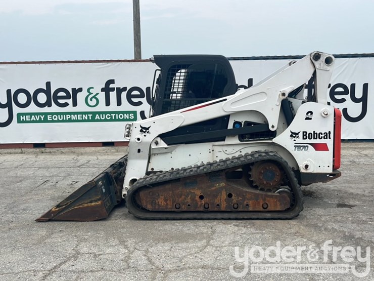 2016-bobcat-t870-image-3