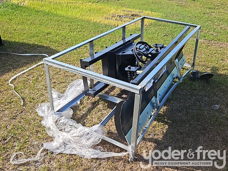 unused-2026-jct-84"-dozer-blade-to-suit-skidsteer-loader-image-1