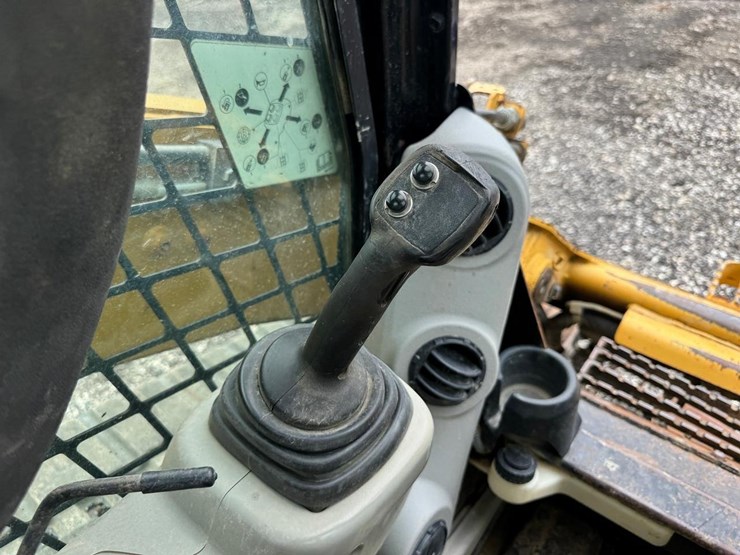 2008-caterpillar-289c-image-24