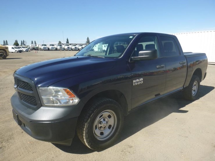 2016-dodge-1500-image-1