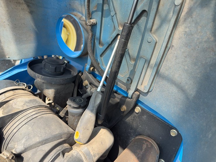 new-holland-7308-image-67
