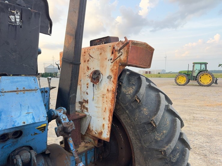 ford-tractor-image-15