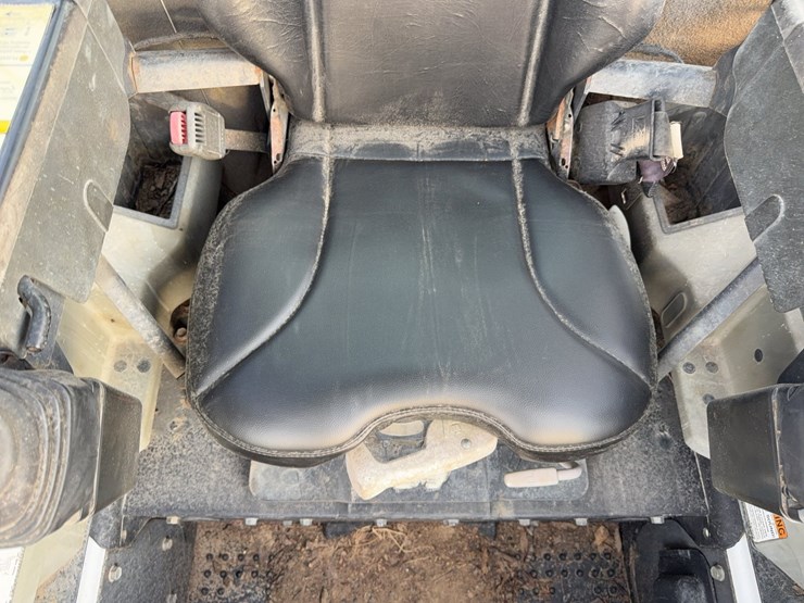 bobcat-t550-image-42