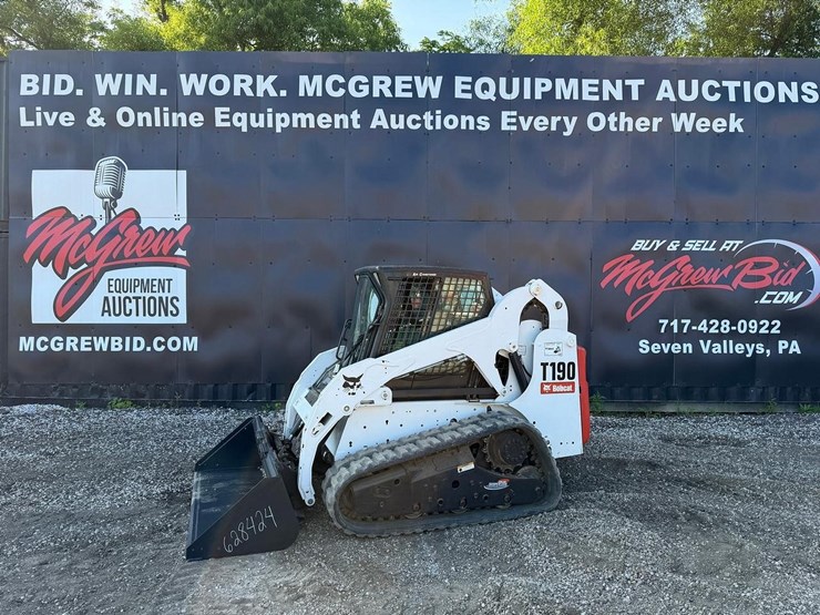 2011-bobcat-t190-image-1