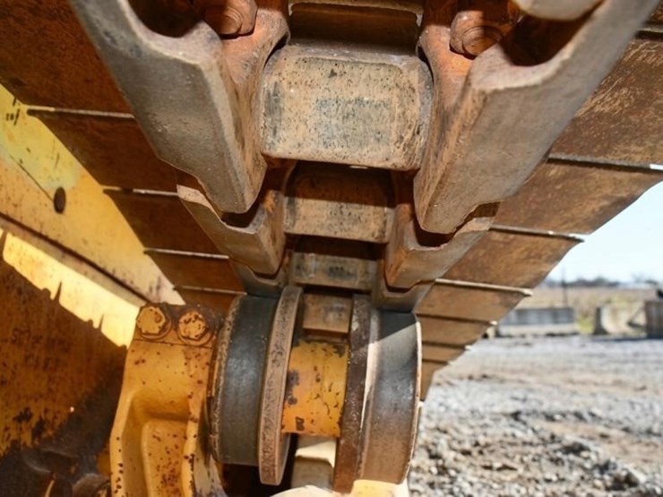 2006-komatsu-d65ex-image-9