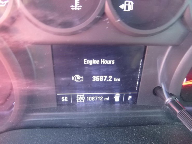 2021-chevrolet-1500-image-14