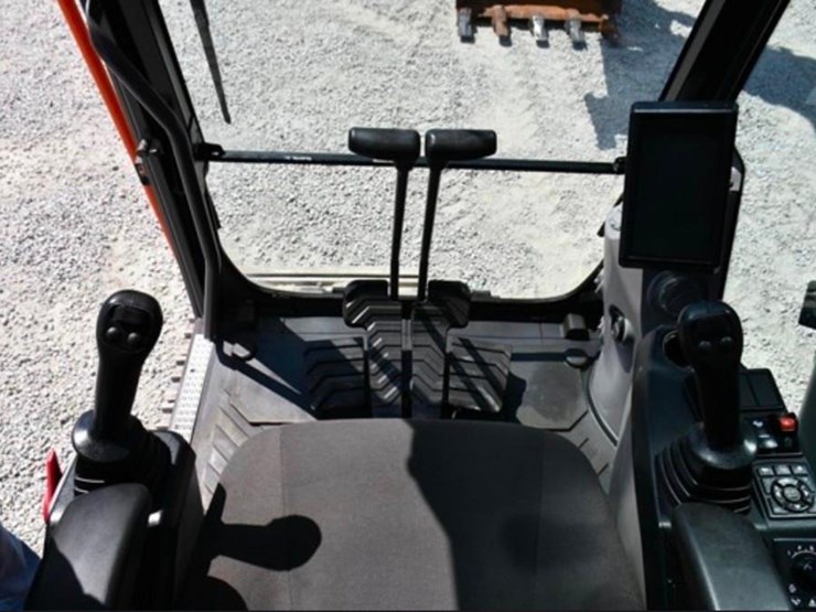 2022-volvo-ec250el-image-11