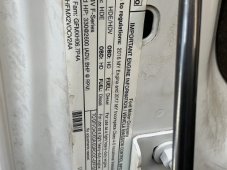 2017-ford-f550-image-16