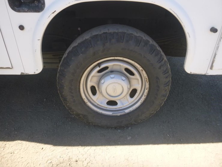 2014-ford-f250-image-17