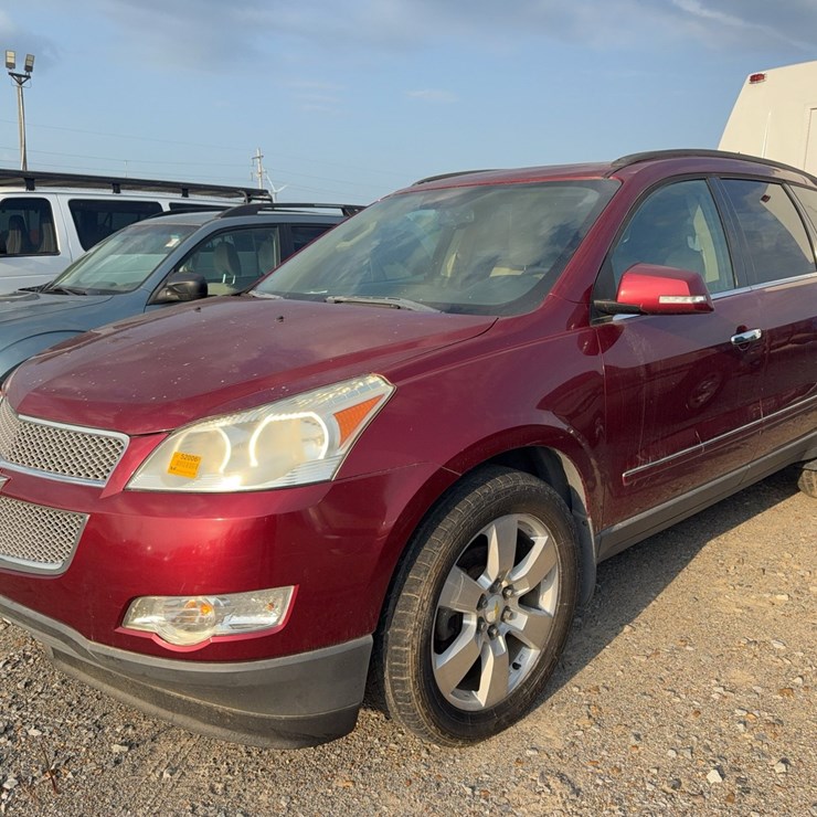 2010 CHEVROLET TRAVERSE