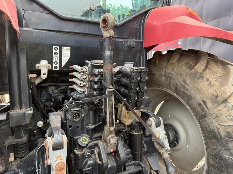 case-ih-mxu110-image-18