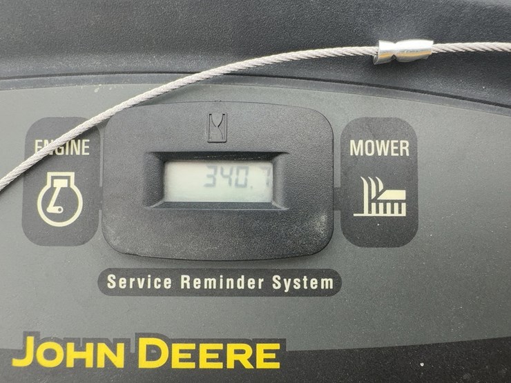 john-deere-l118-image-31